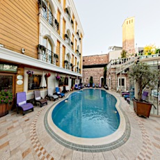 Seven Hills Palace Hotel